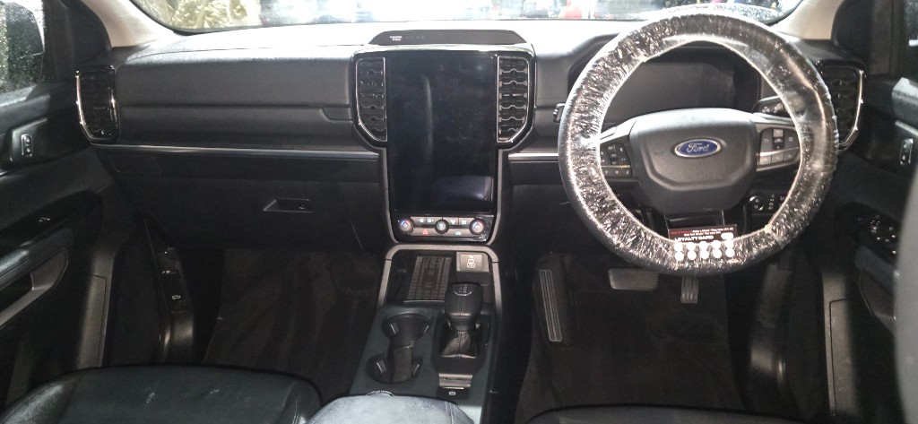 Detailed Ford Everest interior